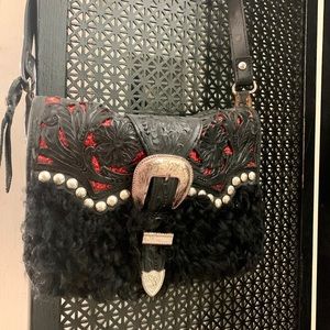 MONTANA Silversmiths western cross body bag